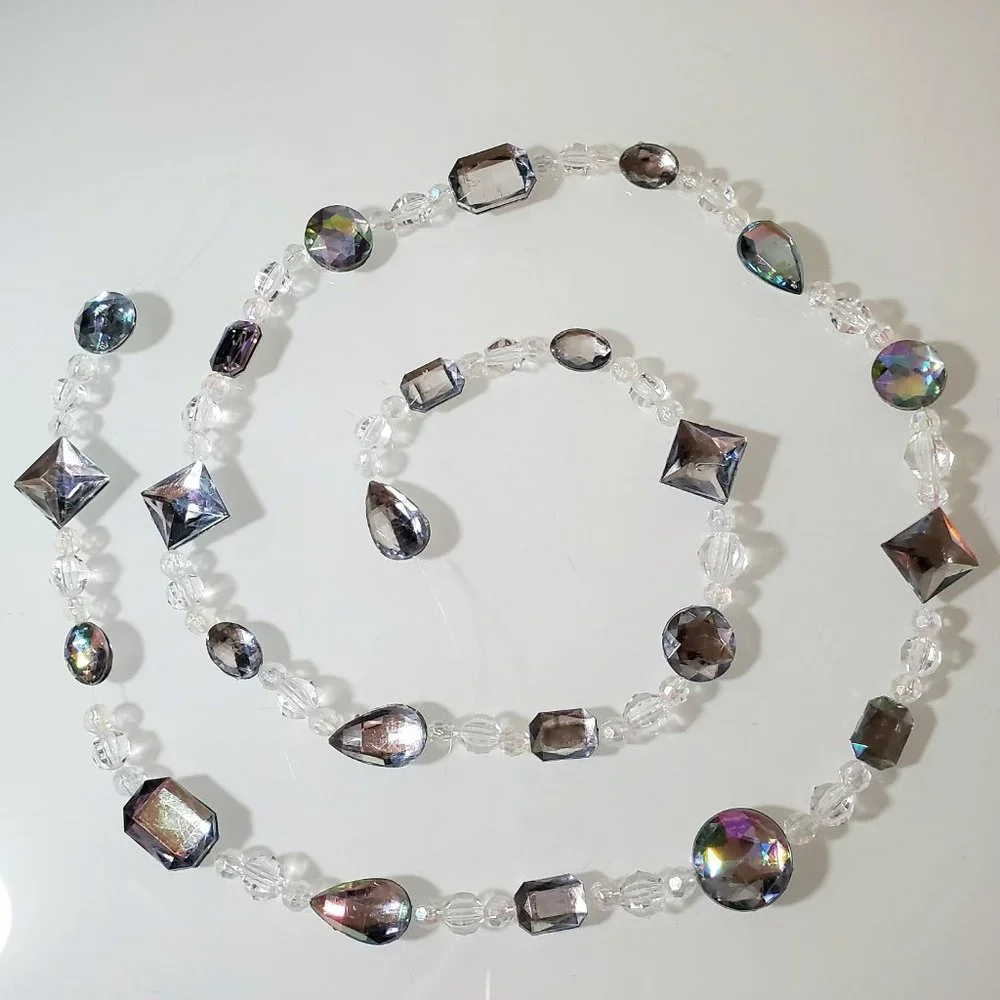 Suncatchers, Set of 5 Strands - 4 ft. L Acrylic Gems for Windows, Gardens, Trees - Picture 4 of 13